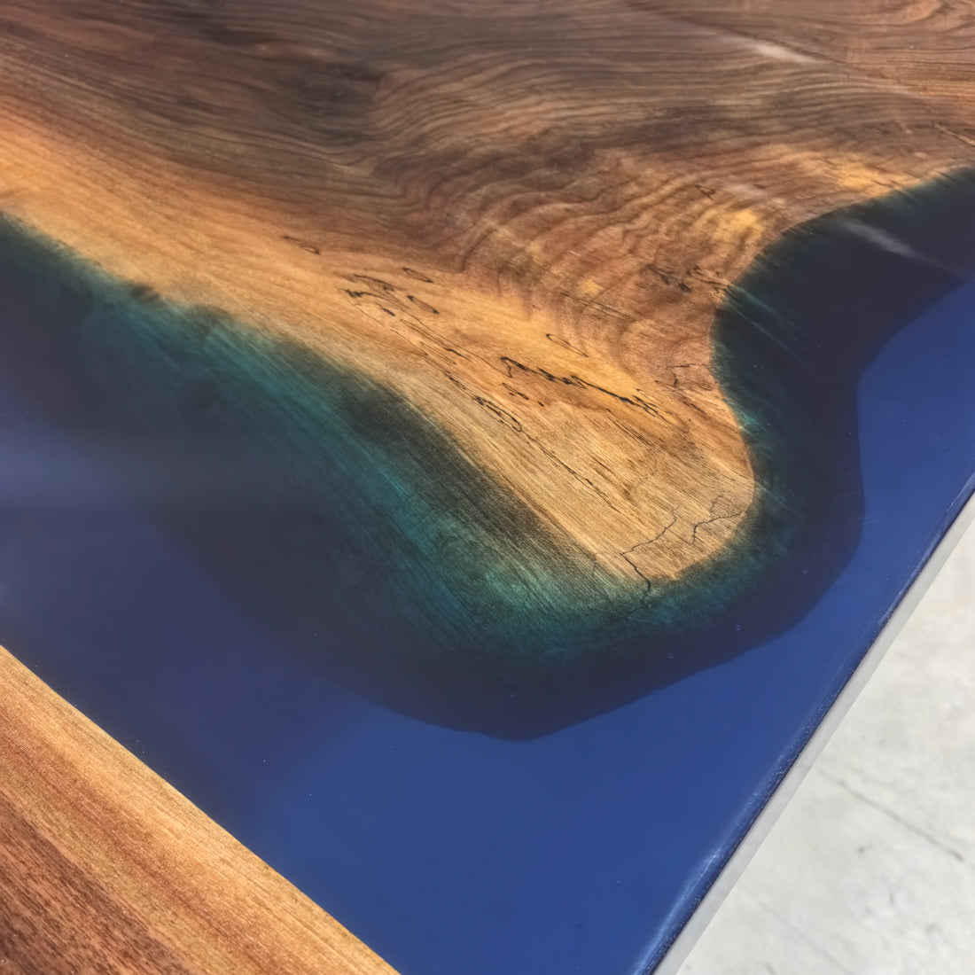 Black walnut glossy dining table deep blue epoxy river table for 10 people