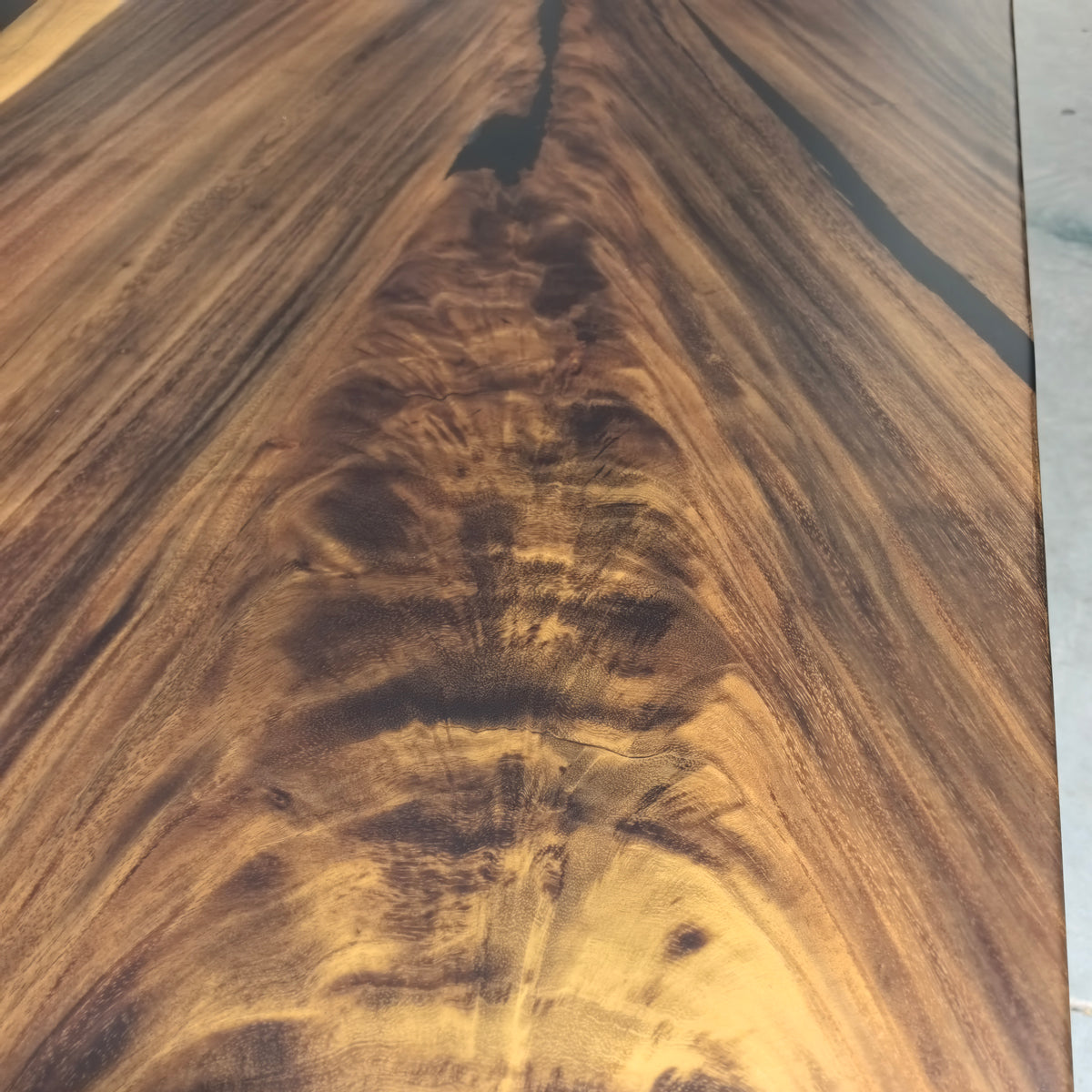 Unique live edge custom made luxury dining table 14ft  for 14-16 people