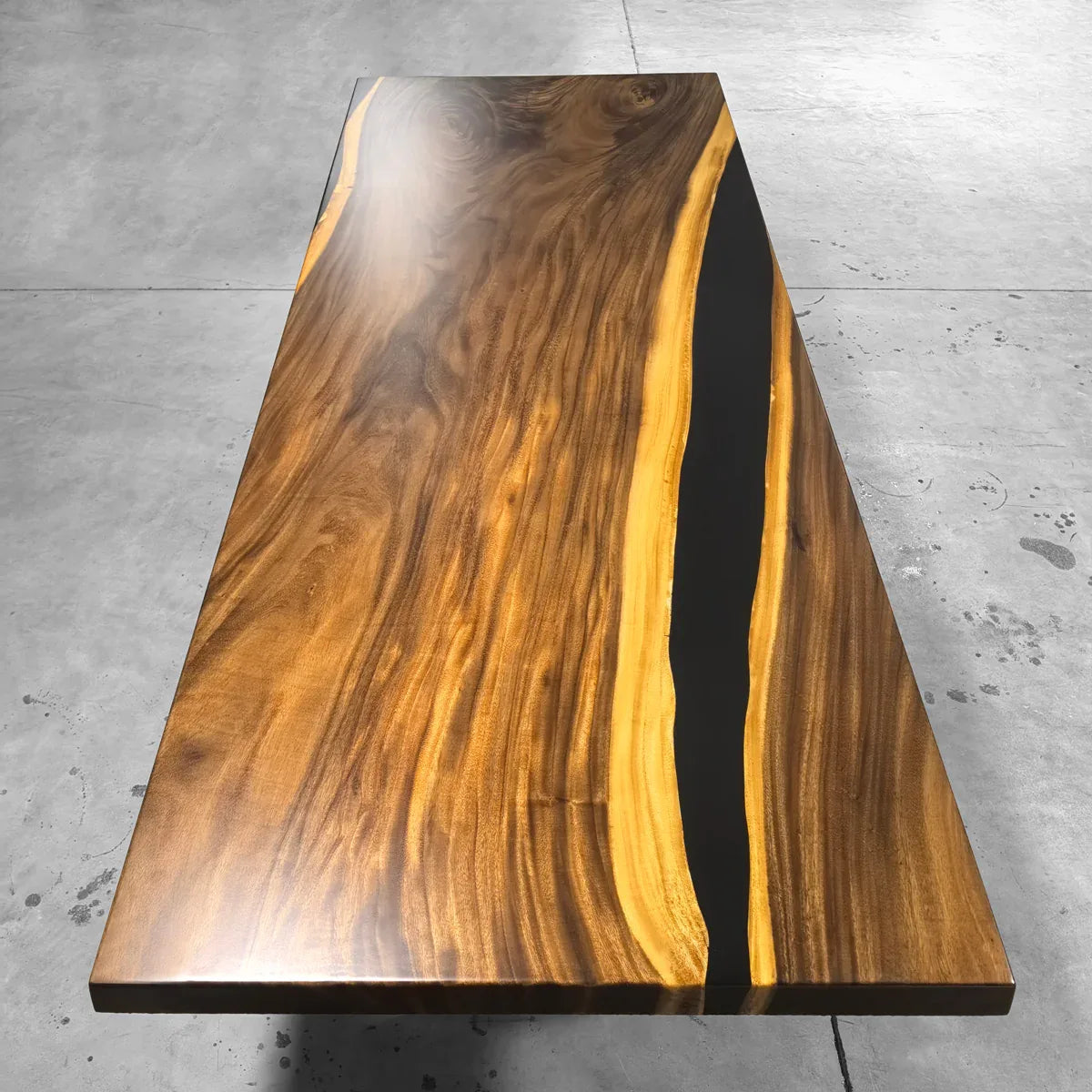 One-piece rich wood grain big family dining table for 10-12 people - MOOKA FURNITURE