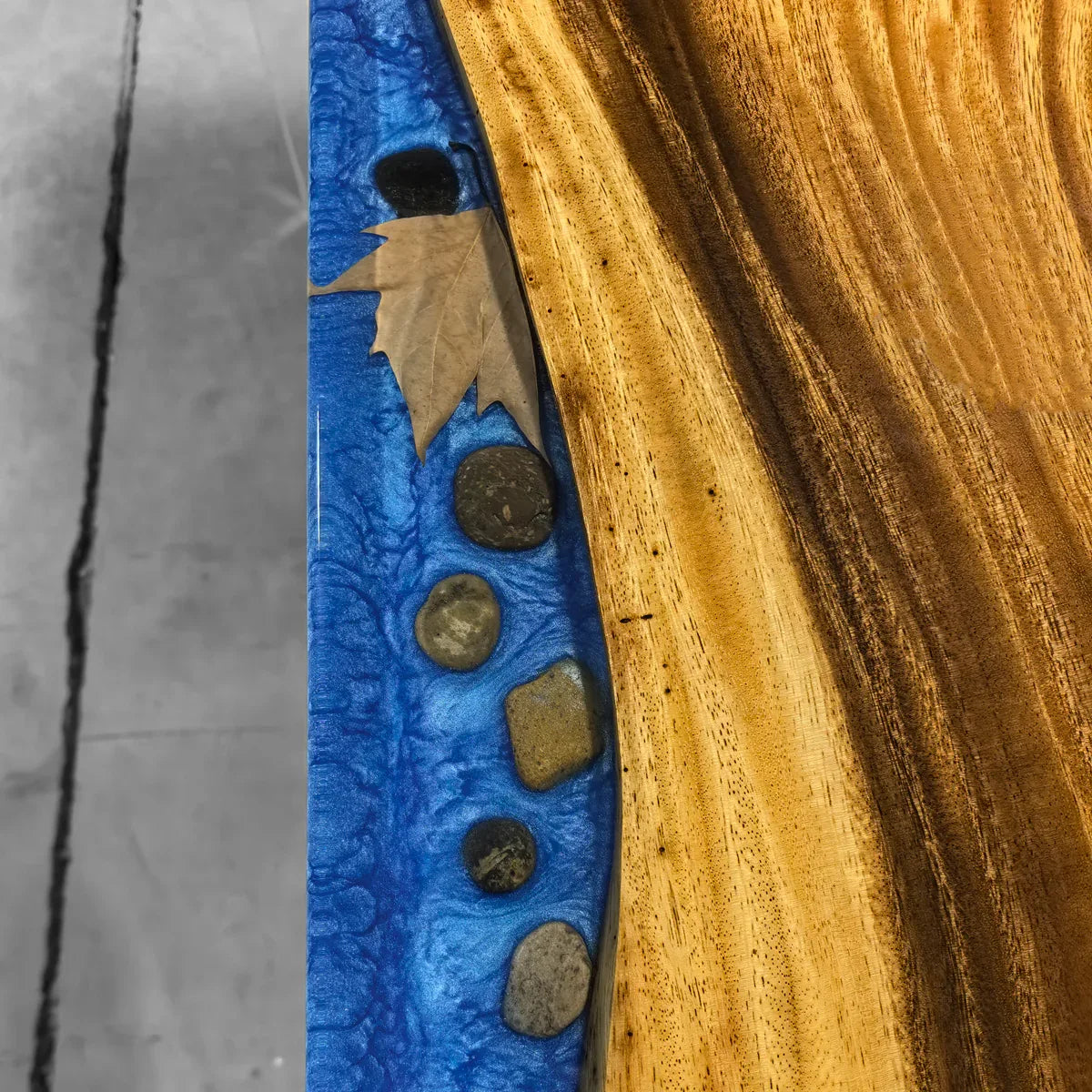 Stylish wood bench with blue resin river natural pebbles rocks leaf handmade bench - MOOKA FURNITURE