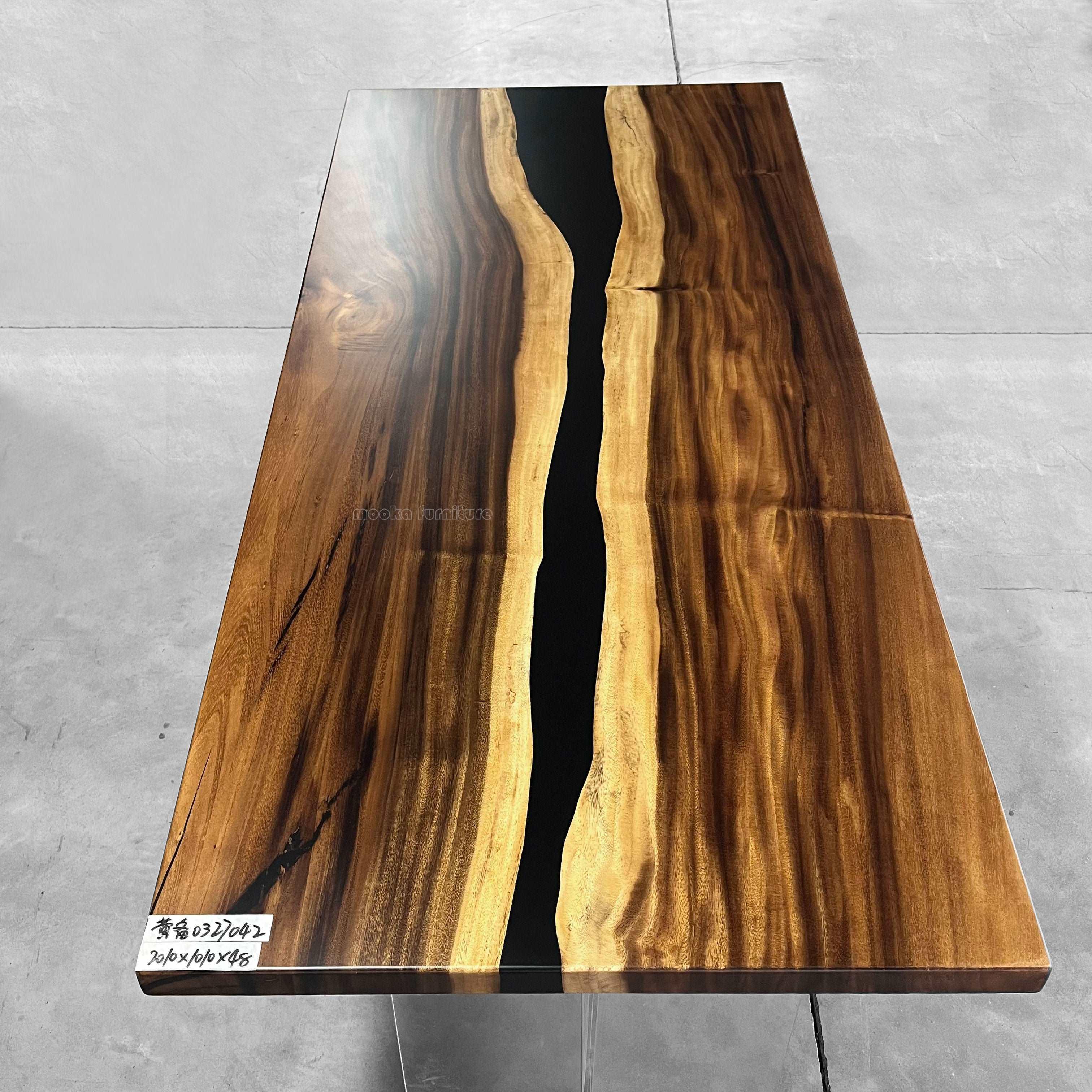 Artistry classitic wood epoxy river table for 8 people - MOOKA FURNITURE