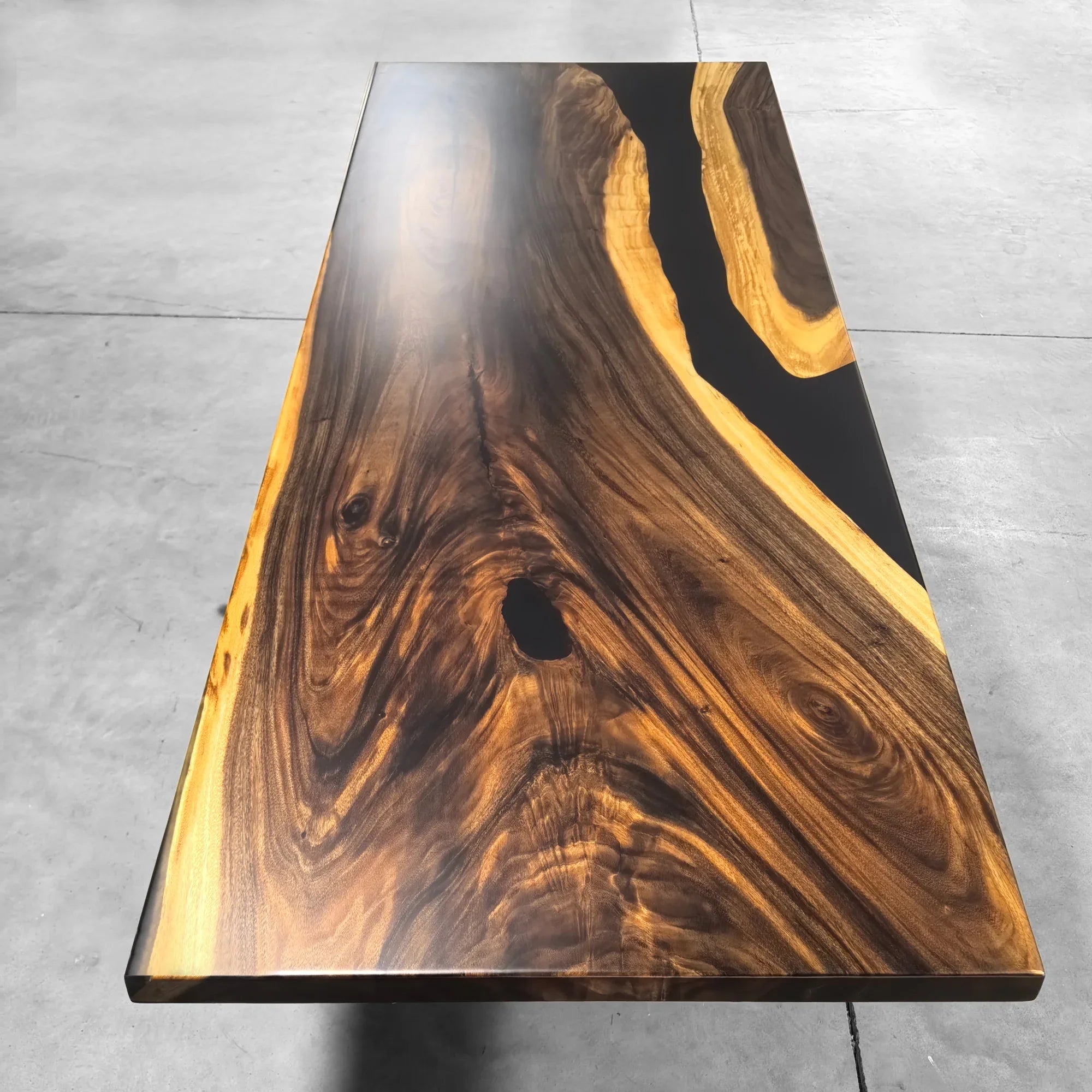 Luxury organic wood dining table large for 8-10 people - MOOKA FURNITURE