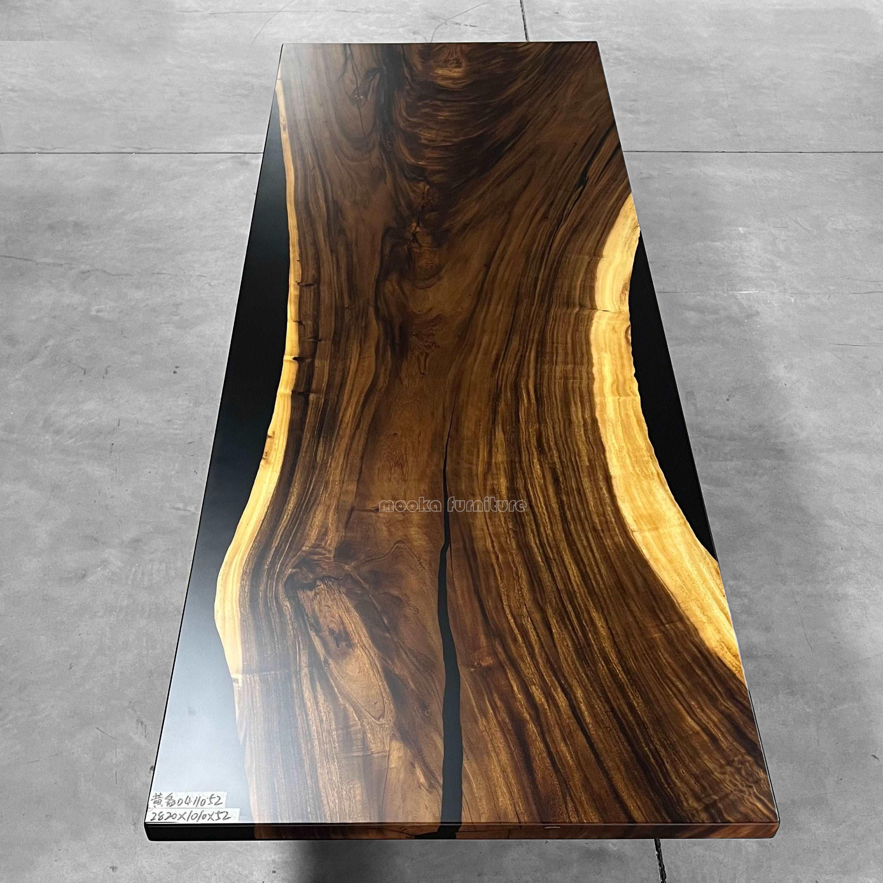 One-piece natural wood live edge big size dining table for 10-12 people - MOOKA FURNITURE