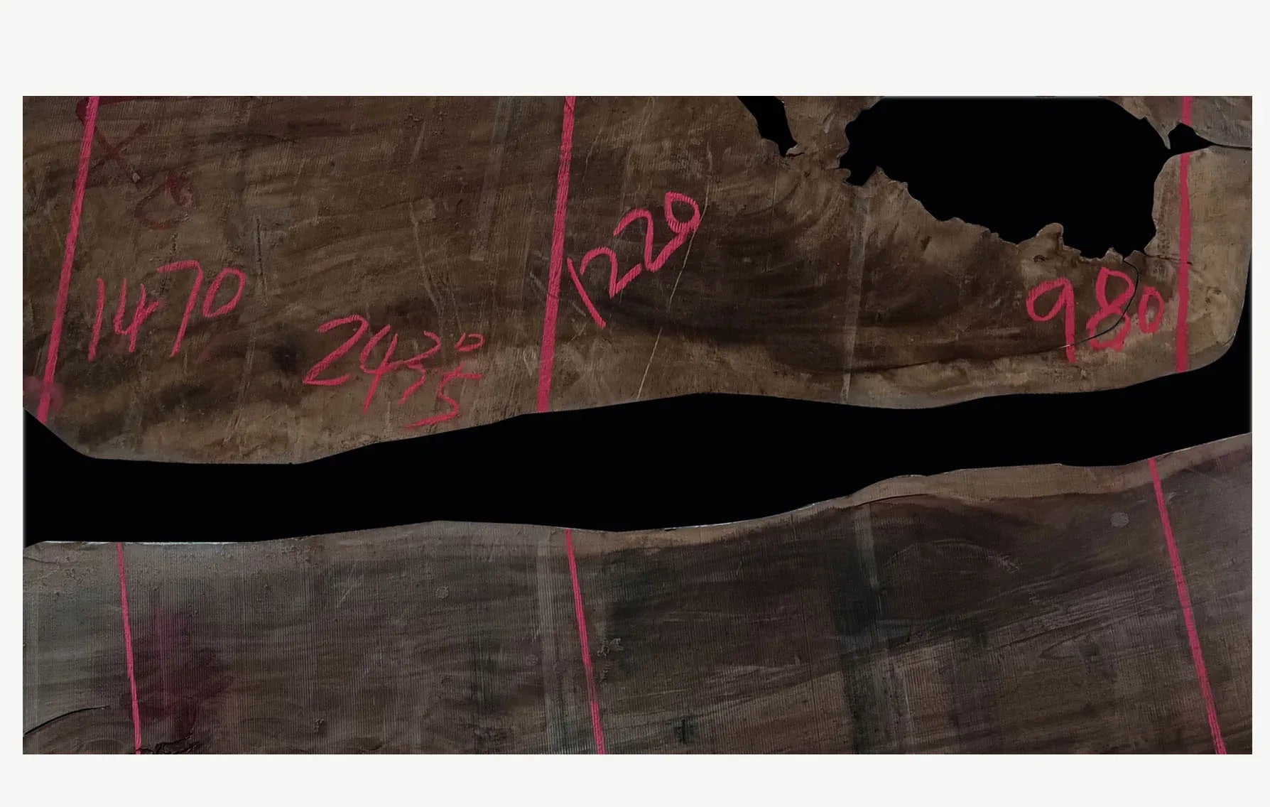 Luxury black epoxy river table - MOOKA FURNITURE