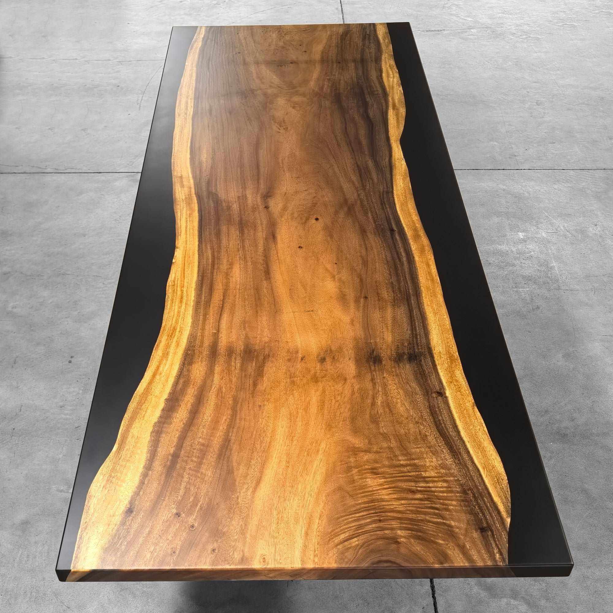 One-piece natural wood single piece slab dining table for 10 seater - MOOKA FURNITURE