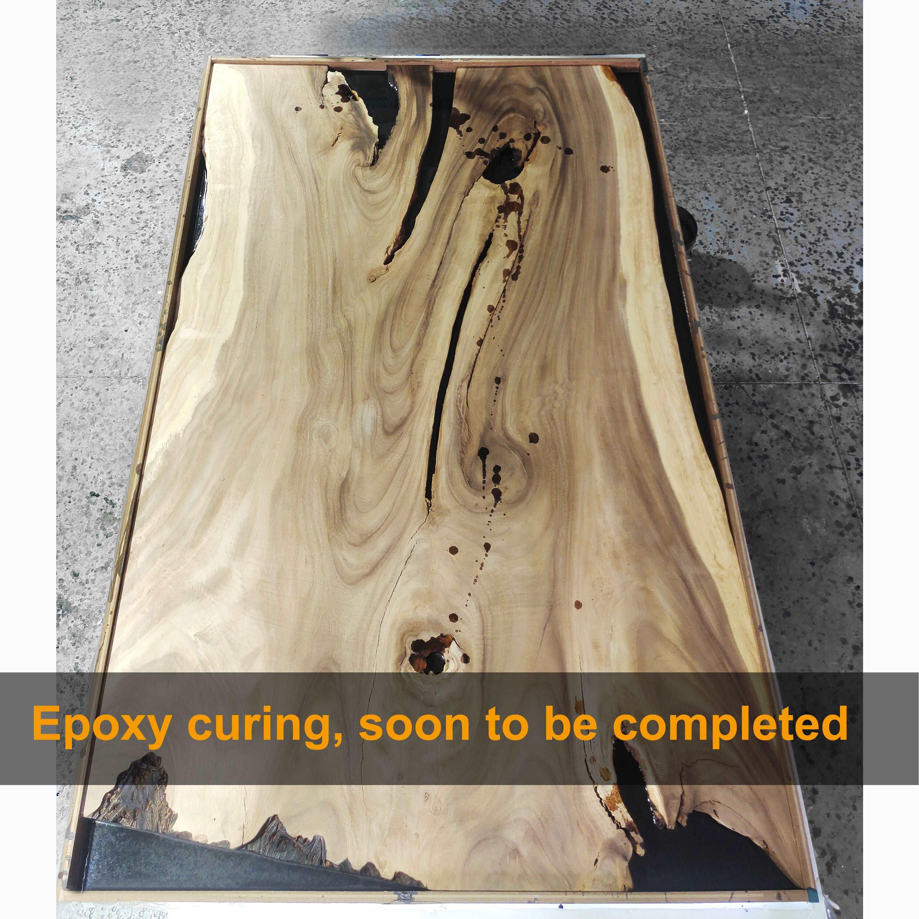 Upscale dining table with widened design and black epoxy on sides - MOOKA FURNITURE