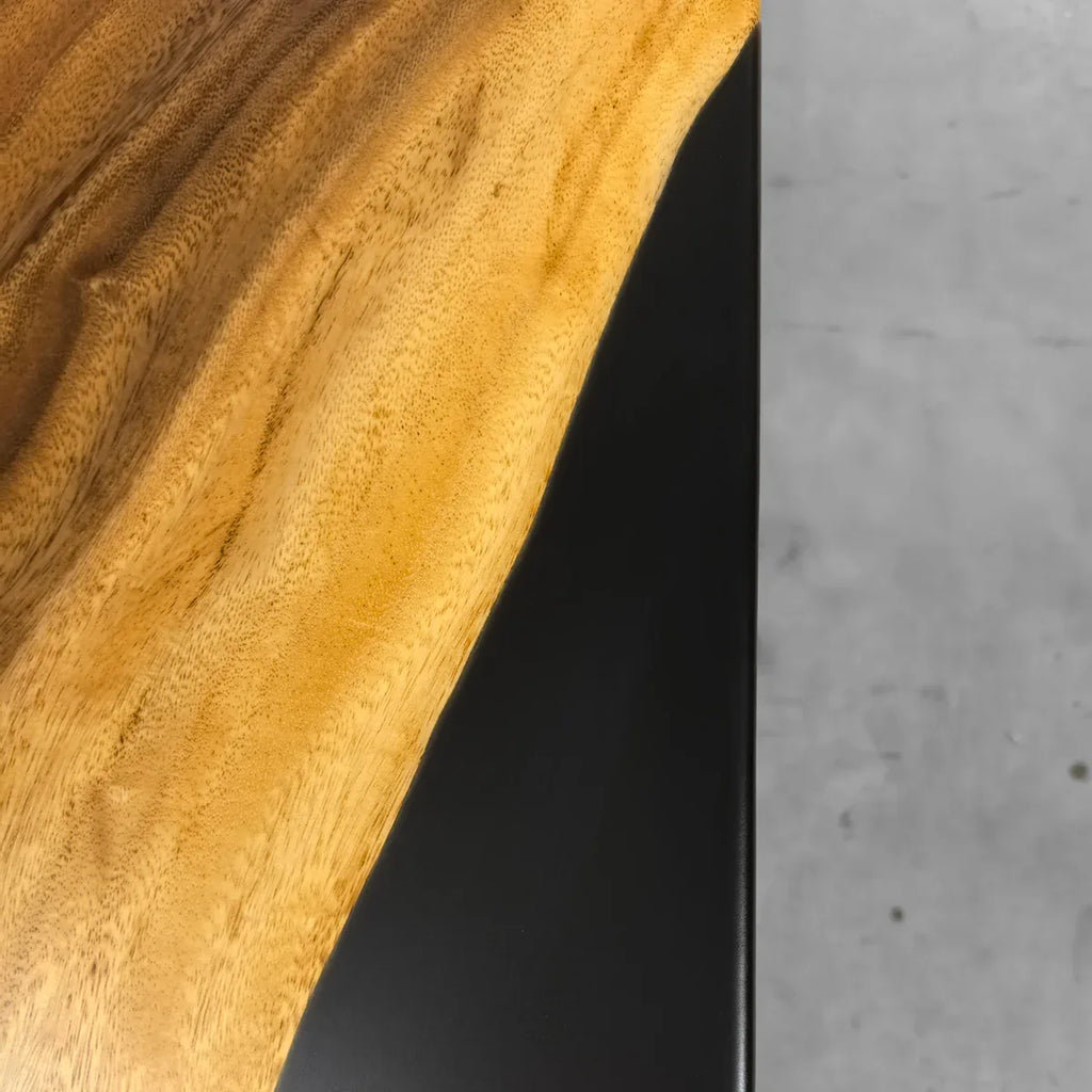 Craftsmanship single masterpiece solid wood dining table for 8 people - MOOKA FURNITURE