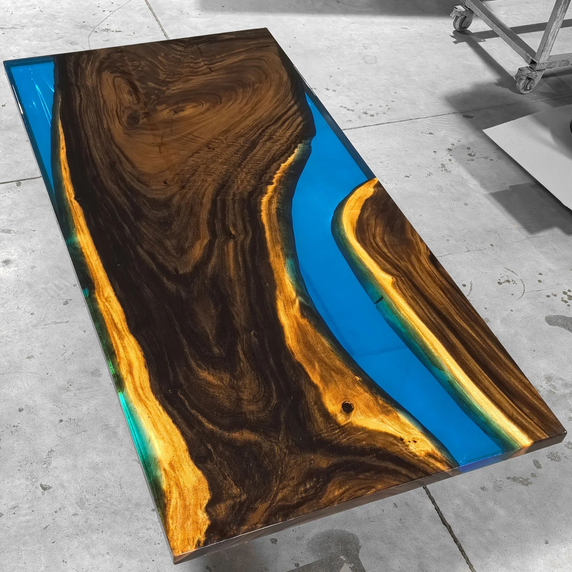 Luxury natural wood with blue epoxy dining river table for 6-8 people - MOOKA FURNITURE