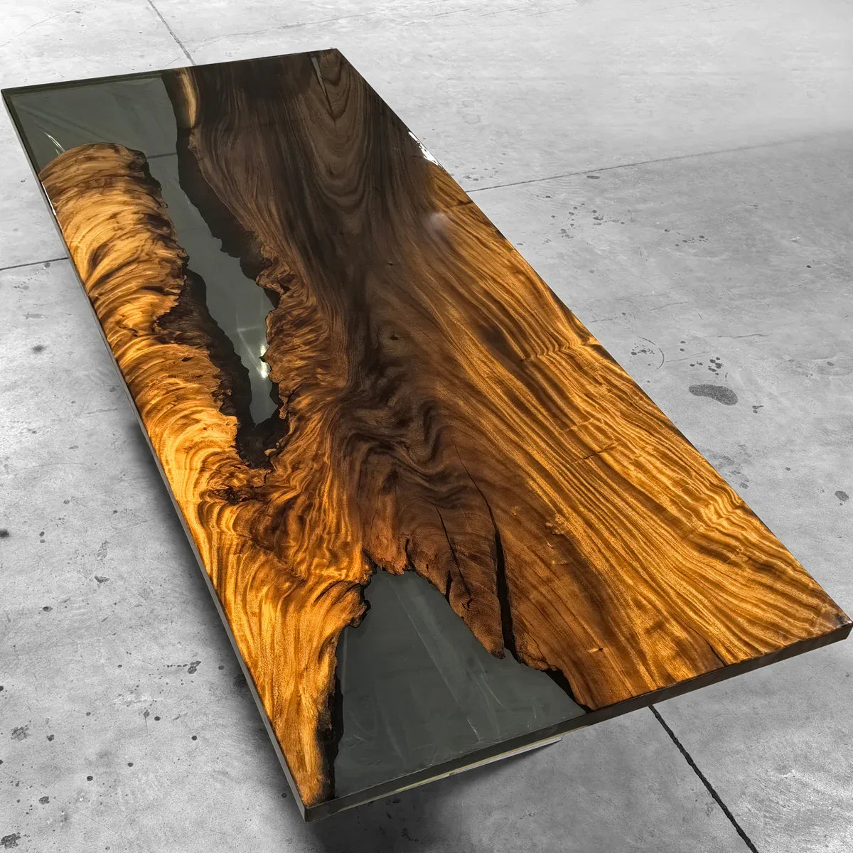 Luxury river table one piece wood dining room table for 8-10 person luxurious homes - MOOKA FURNITURE