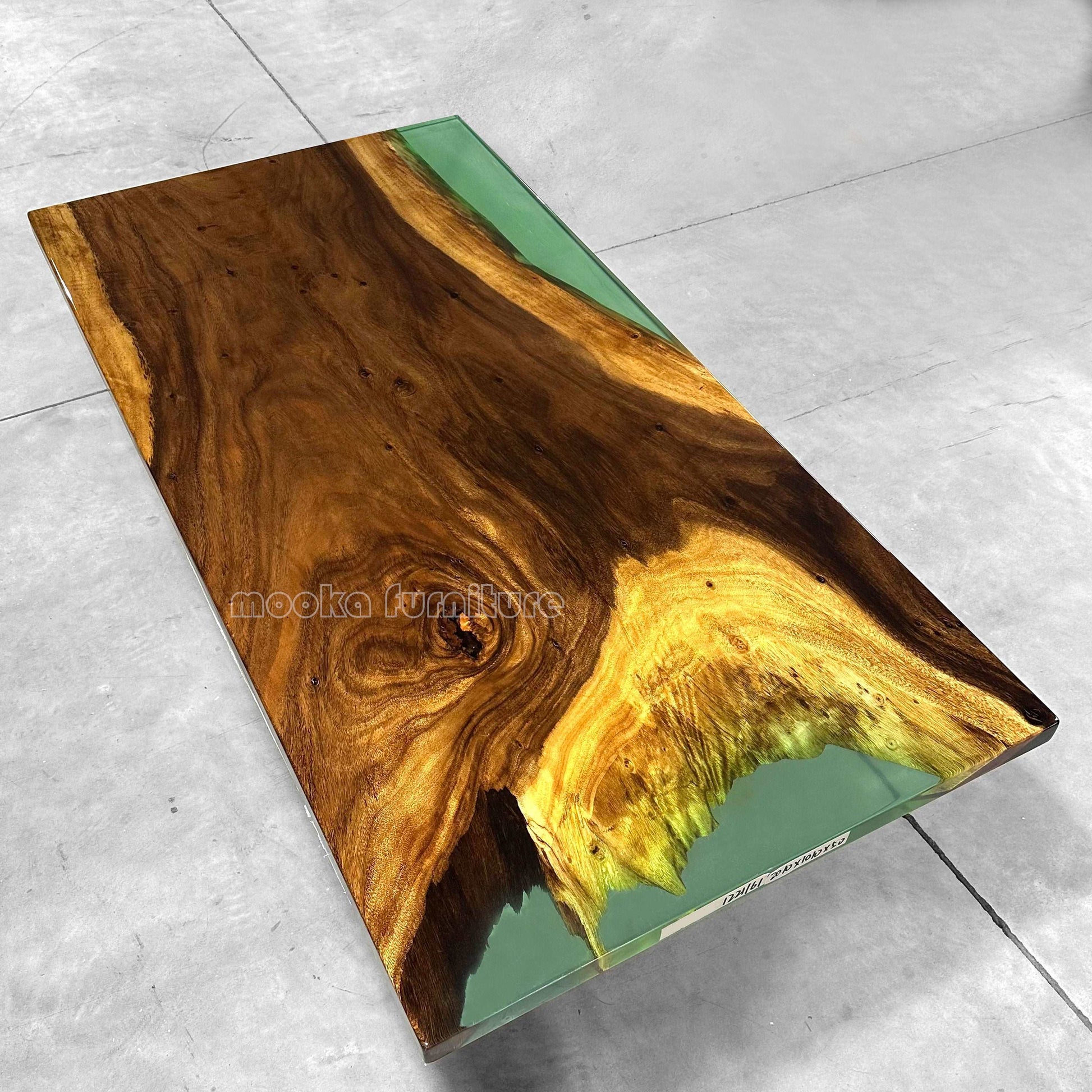 Resin Wood Dining Table - MOOKA FURNITURE