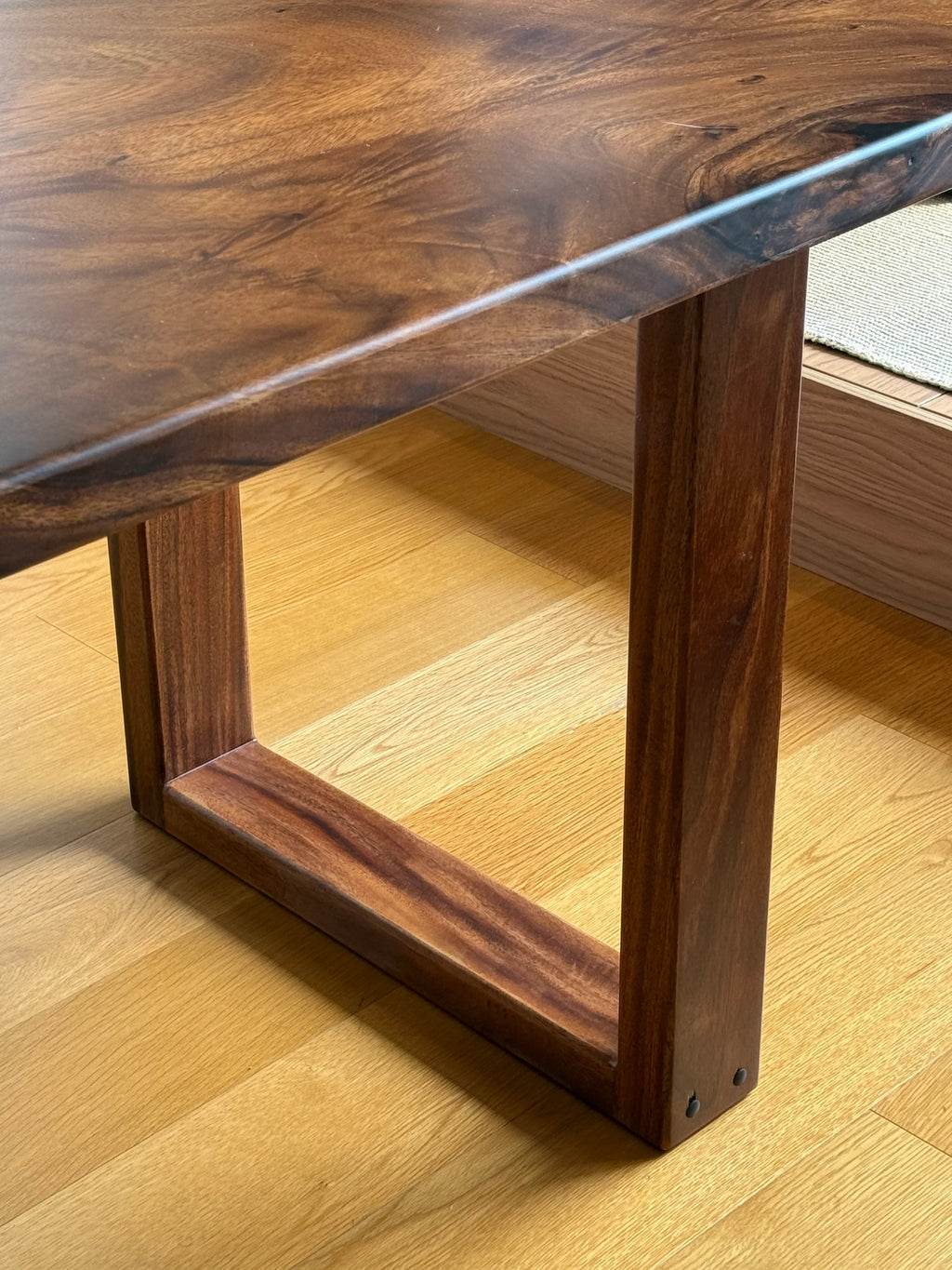 Solid wood table base simple square design for 10-14 people(single leg) - MOOKA FURNITURE