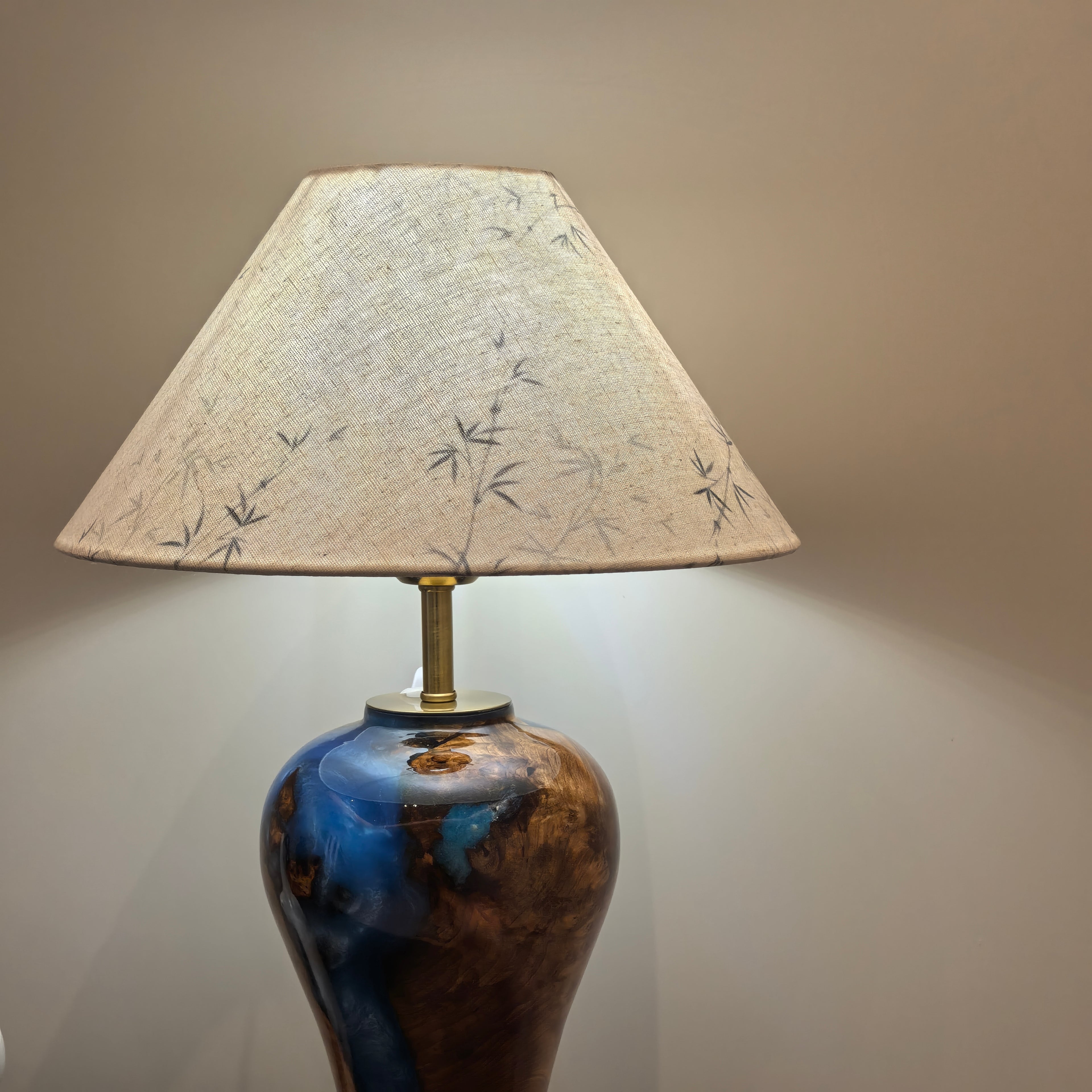 Hand-carved one-of-a-kind Burl Wood Resin table Lamp