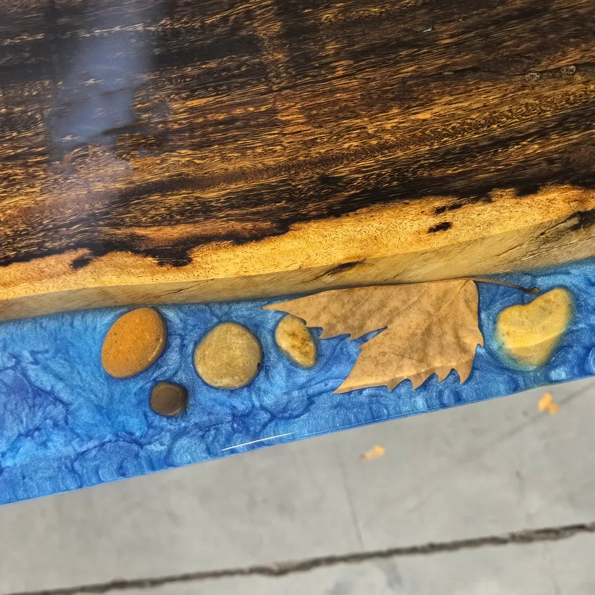 Stylish wood bench with blue resin river natural pebbles rocks leaf handmade bench - MOOKA FURNITURE