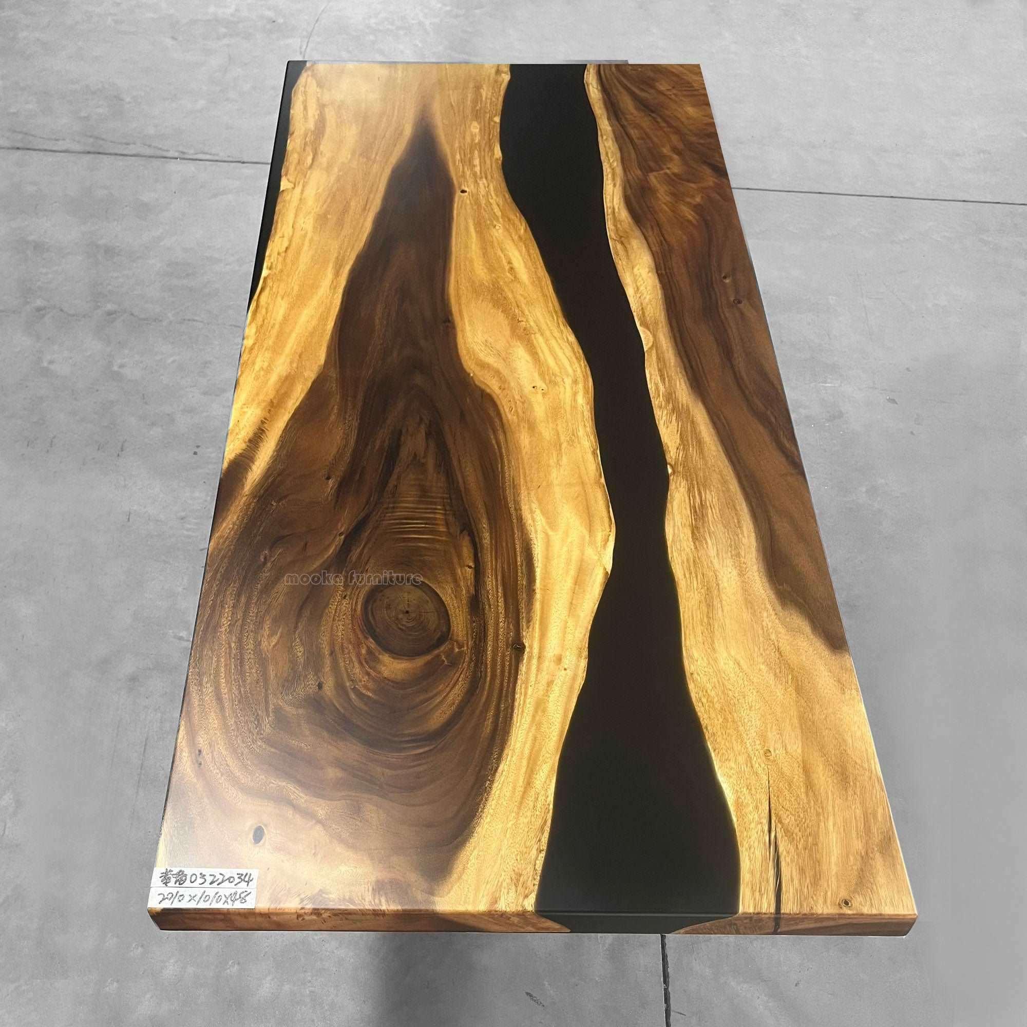 Decor with Bespoke river Table for 8 people - MOOKA FURNITURE