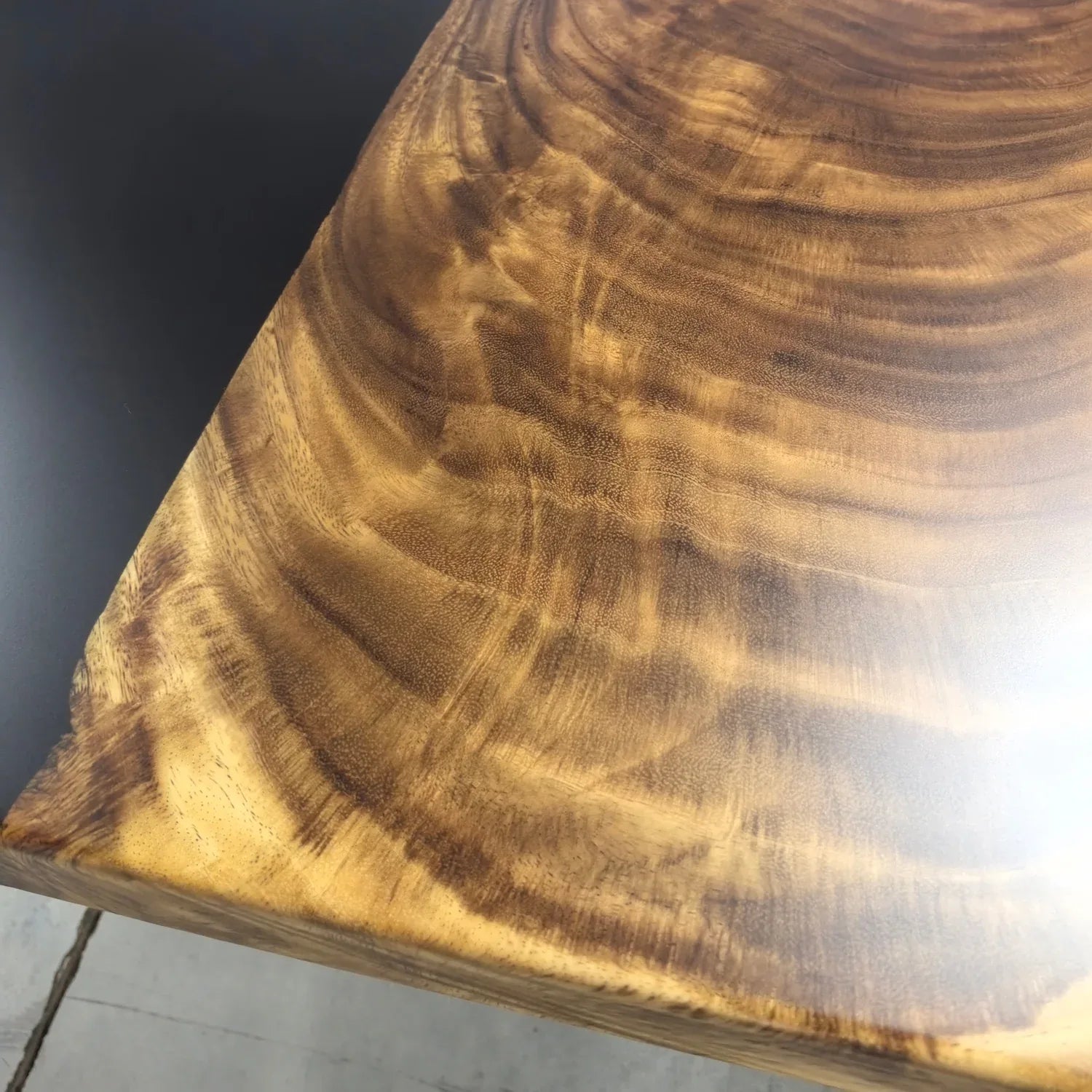 Unique stylish wood dining table for 10 people - MOOKA FURNITURE