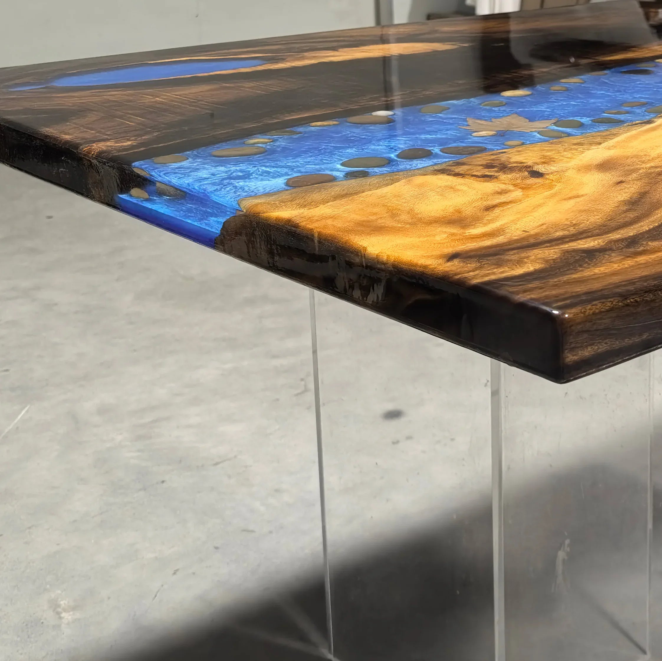 Stylish dining table with blue resin river natural pebbles rocks leaf handmade table for 6-8 people - MOOKA FURNITURE