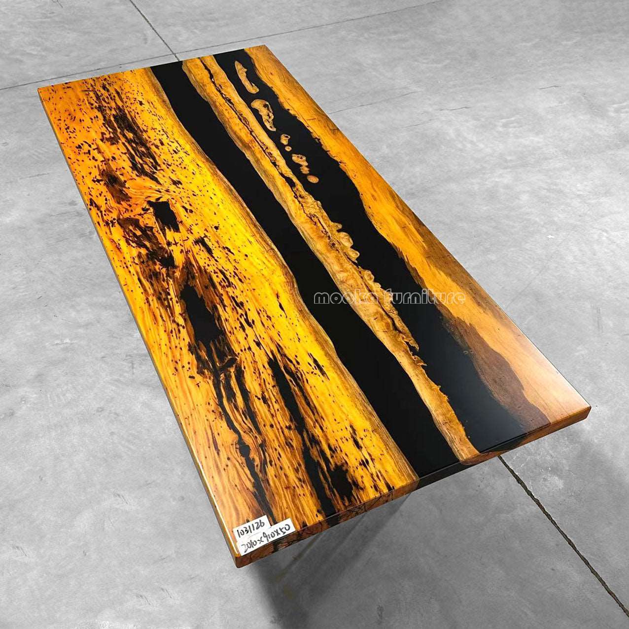 Resin Wood Dining Table - MOOKA FURNITURE
