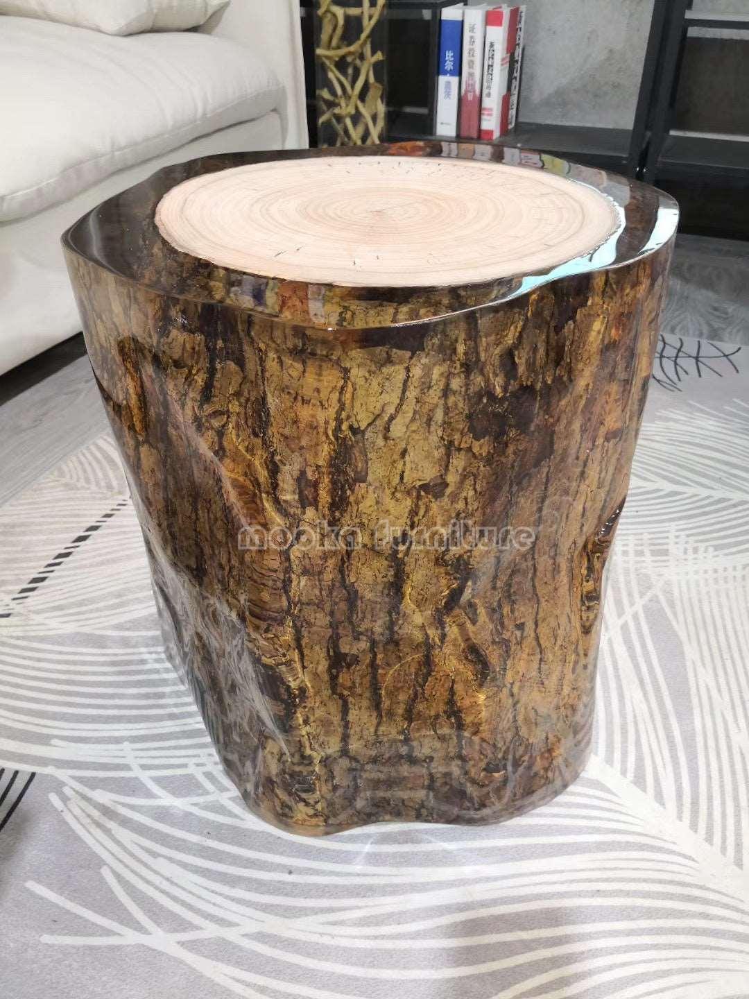 Acrylic and trunk wood epoxy end table - MOOKA FURNITURE