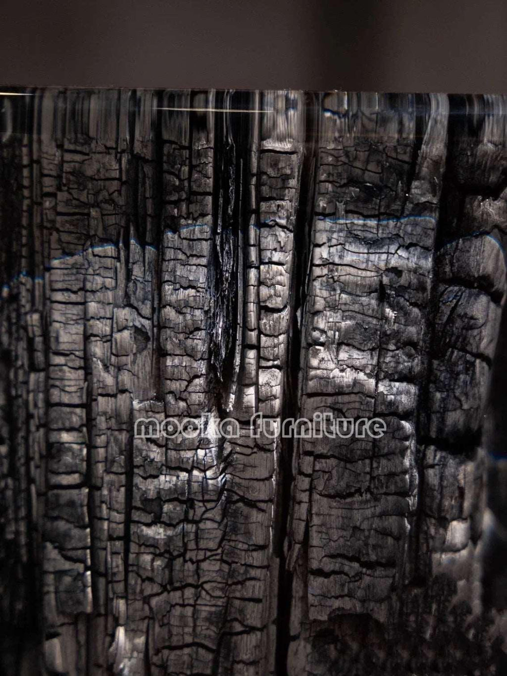 Clear resin wood stump stool - MOOKA FURNITURE