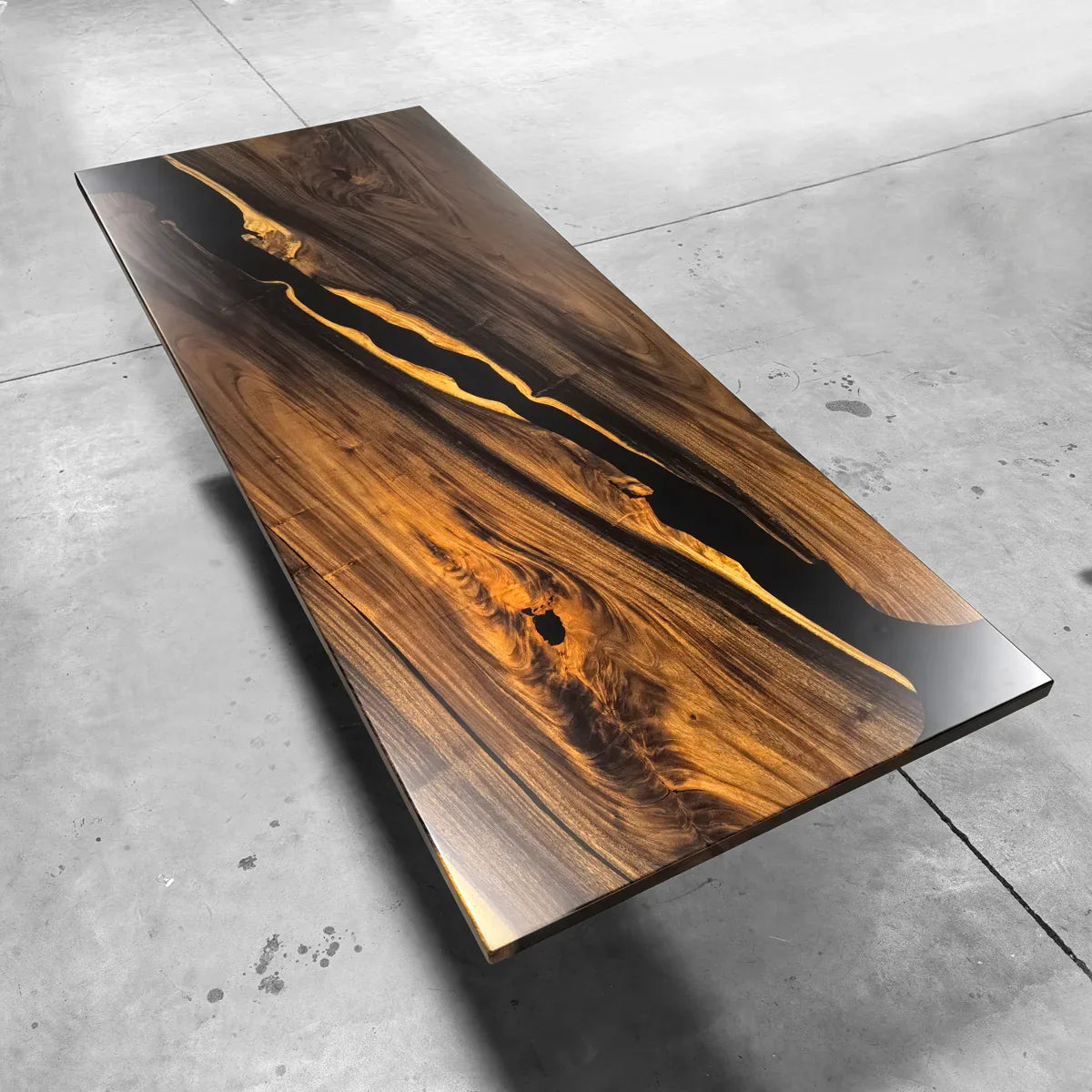 Rich wood grain big family dining table for 10-12 people - MOOKA FURNITURE