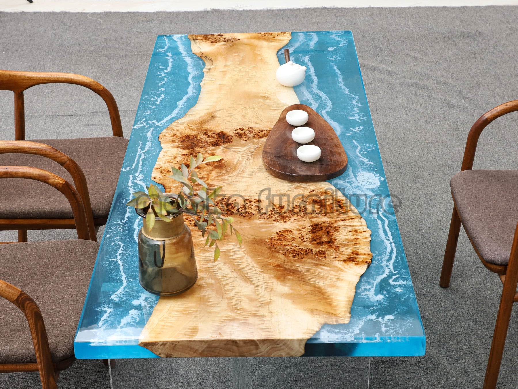 Resin Wood Table - MOOKAFURNITURE