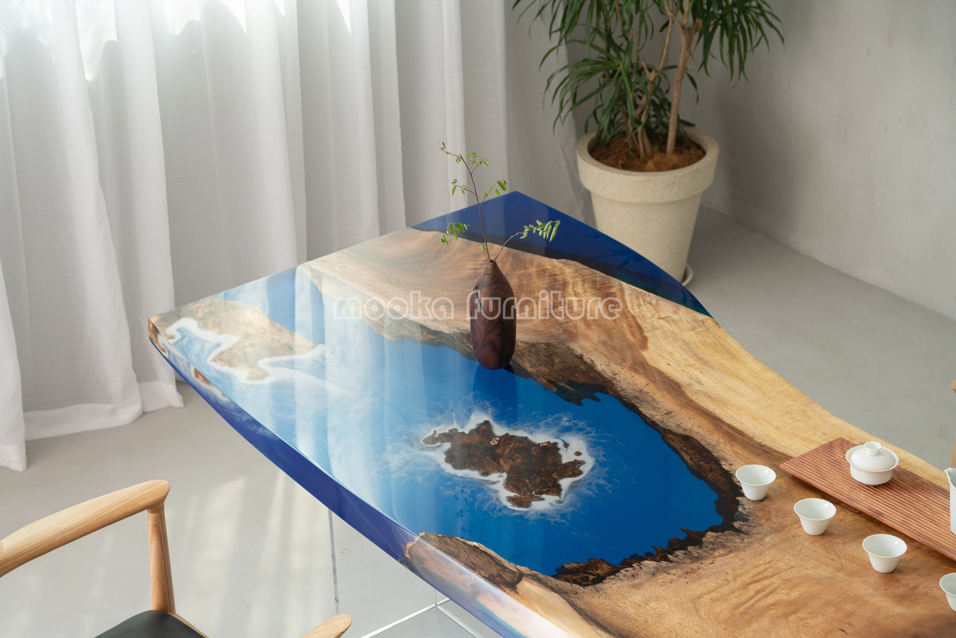 Resin Wood Dining Table - MOOKAFURNITURE