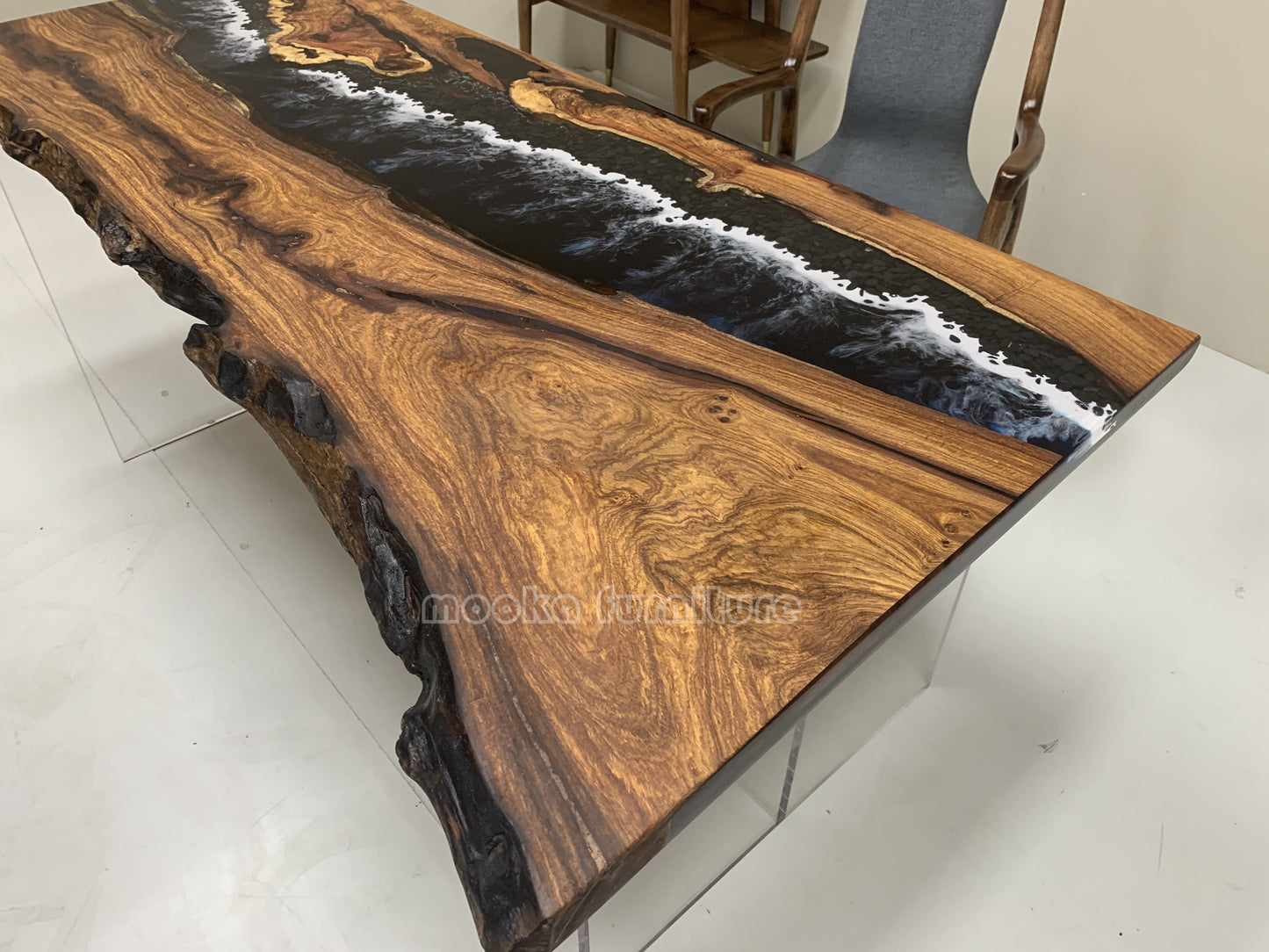 Resin Wood Dining Table - MOOKAFURNITURE