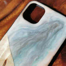Load image into Gallery viewer, Resin Wood Mobile Phone Shell Phone case - MOOKAFURNITURE