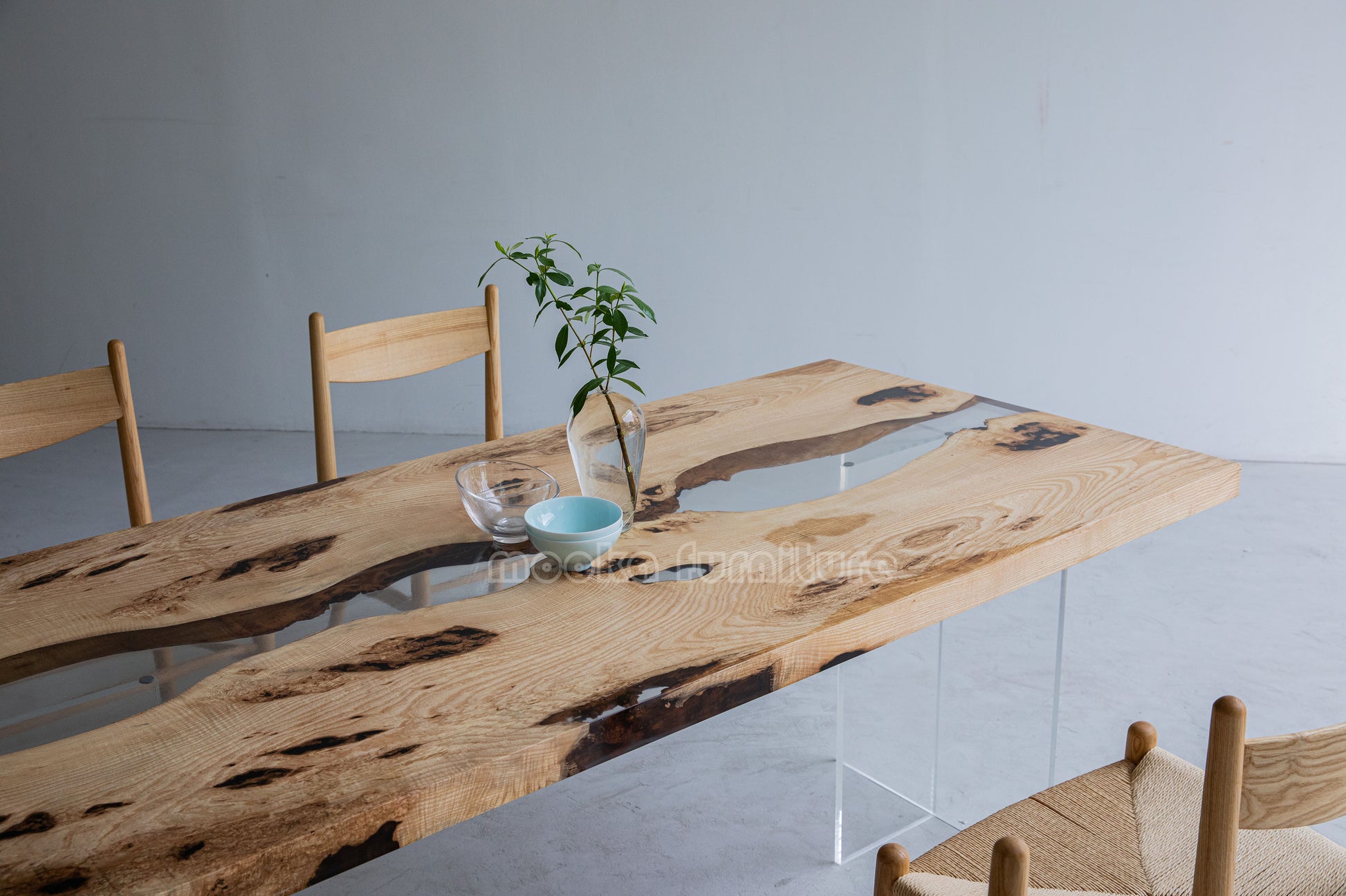 Resin Wood Dining Table - MOOKAFURNITURE