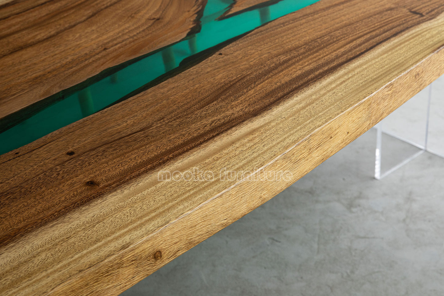 Resin Wood Dining Table - MOOKAFURNITURE