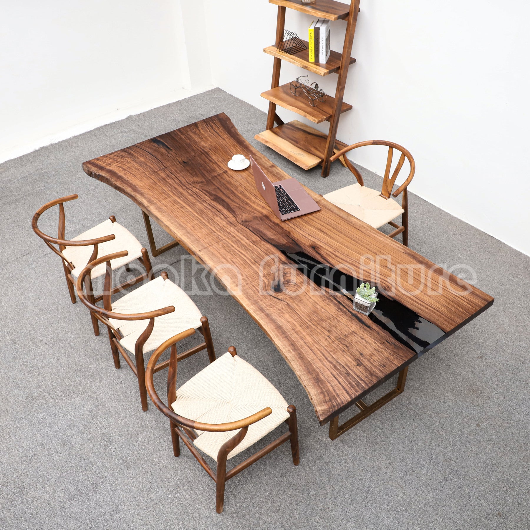 Resin Wood Table - MOOKAFURNITURE