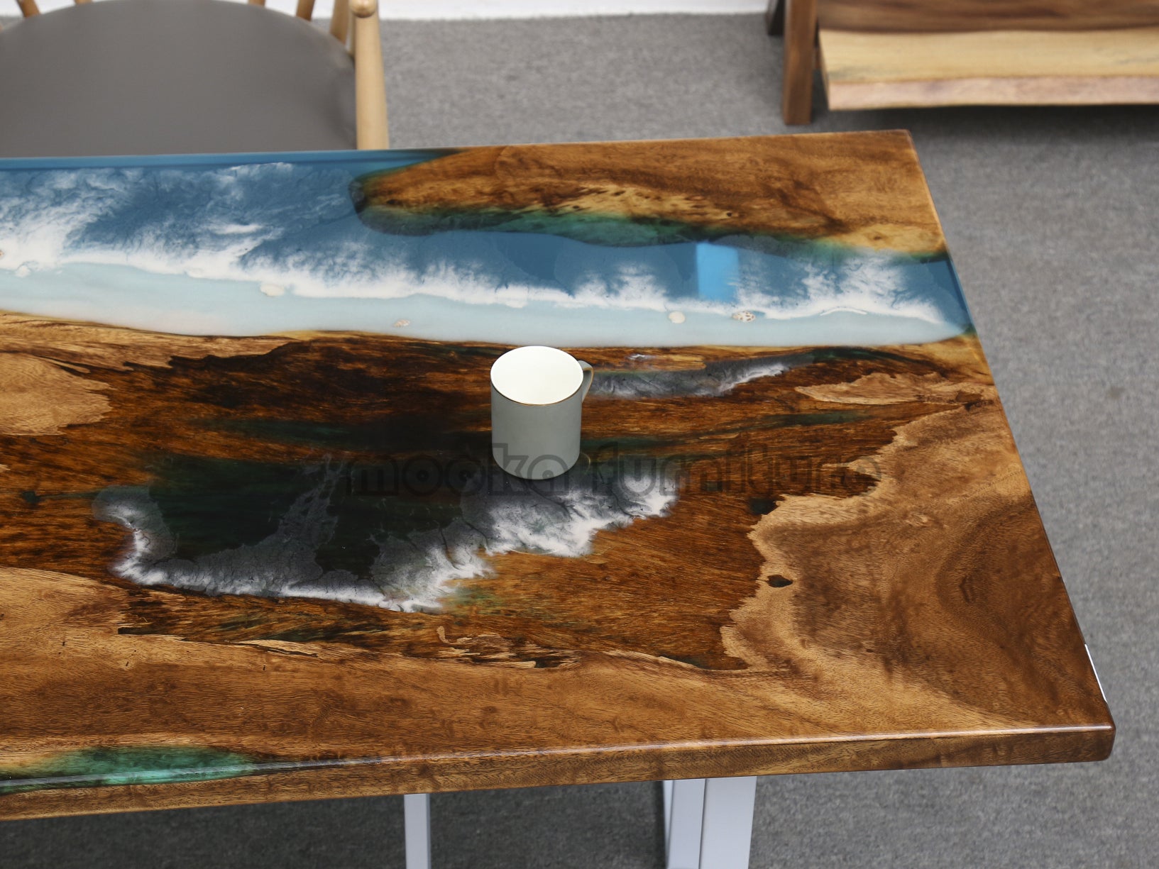 Resin Wood Table - MOOKAFURNITURE