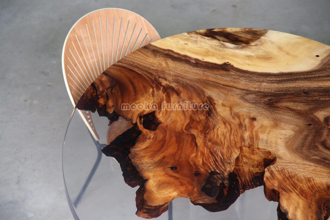 Resin Wood Dining Round Table