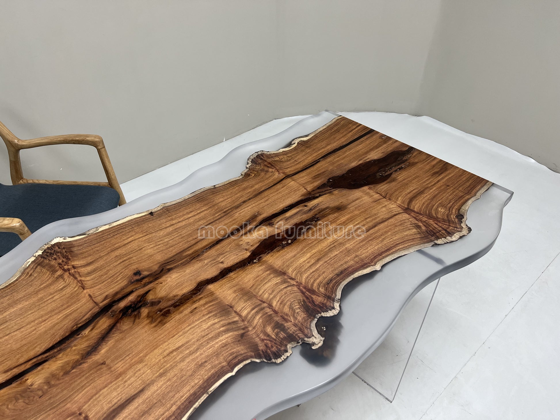 Resin Wood Dining Table - MOOKAFURNITURE