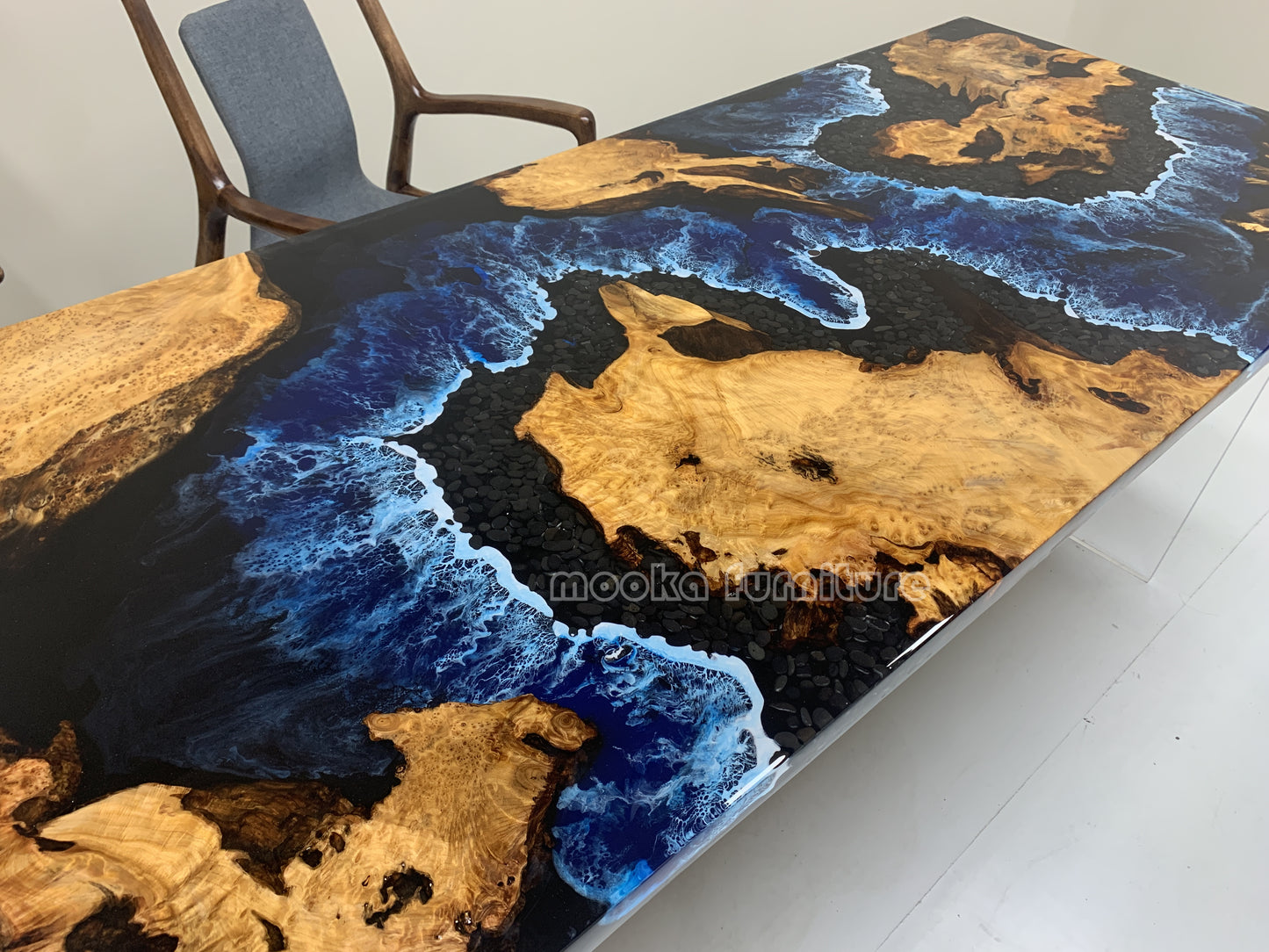 Resin Wood Dining Table - MOOKAFURNITURE