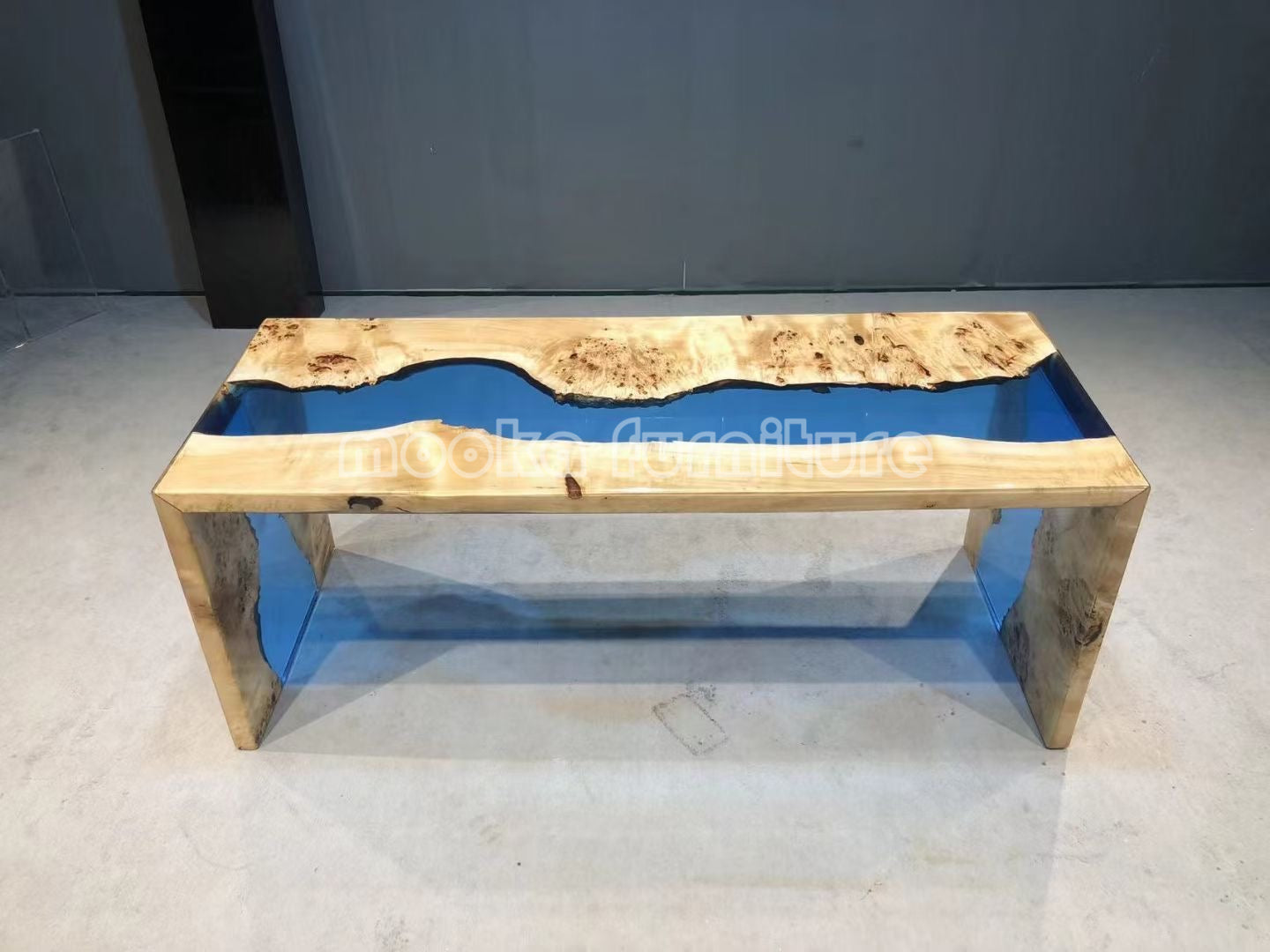 Resin Wood Dining Table - MOOKAFURNITURE