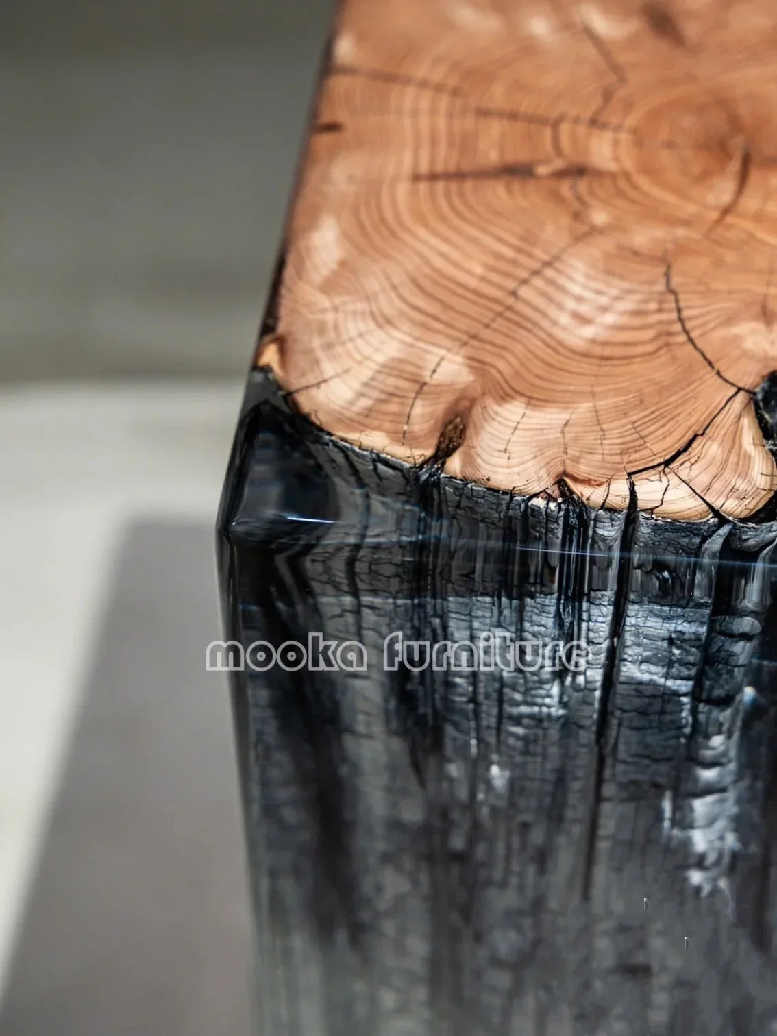 Clear resin wood stump stool - MOOKA FURNITURE