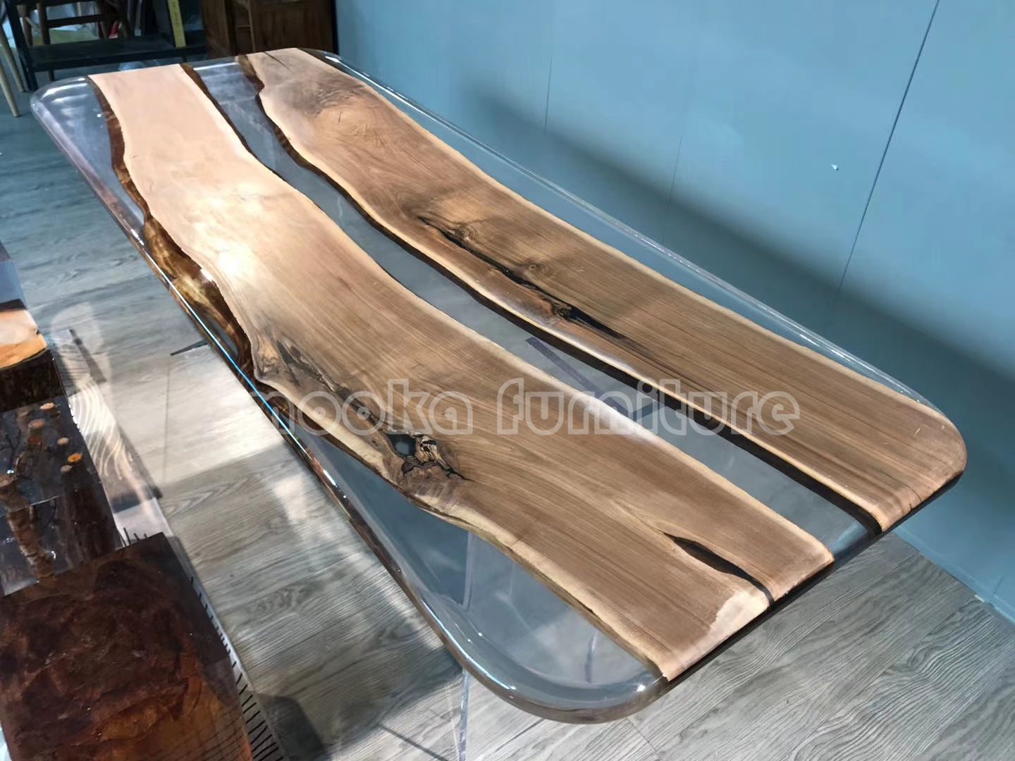 Resin Wood Table - MOOKAFURNITURE