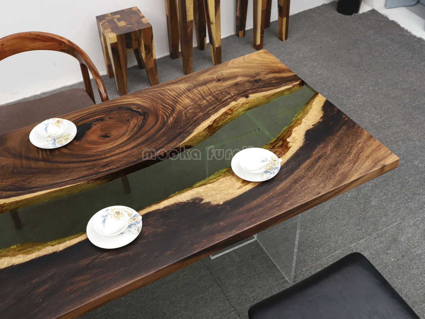 Resin Wood Table - MOOKAFURNITURE