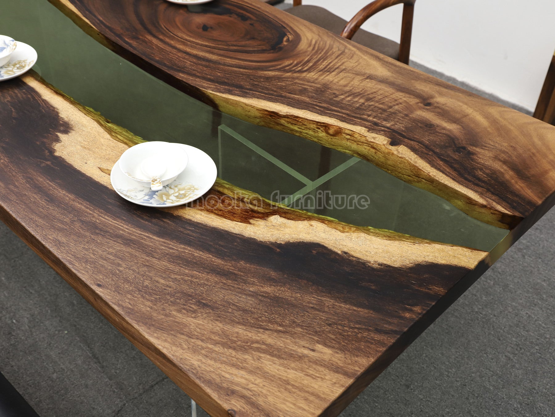 Resin Wood Table - MOOKAFURNITURE