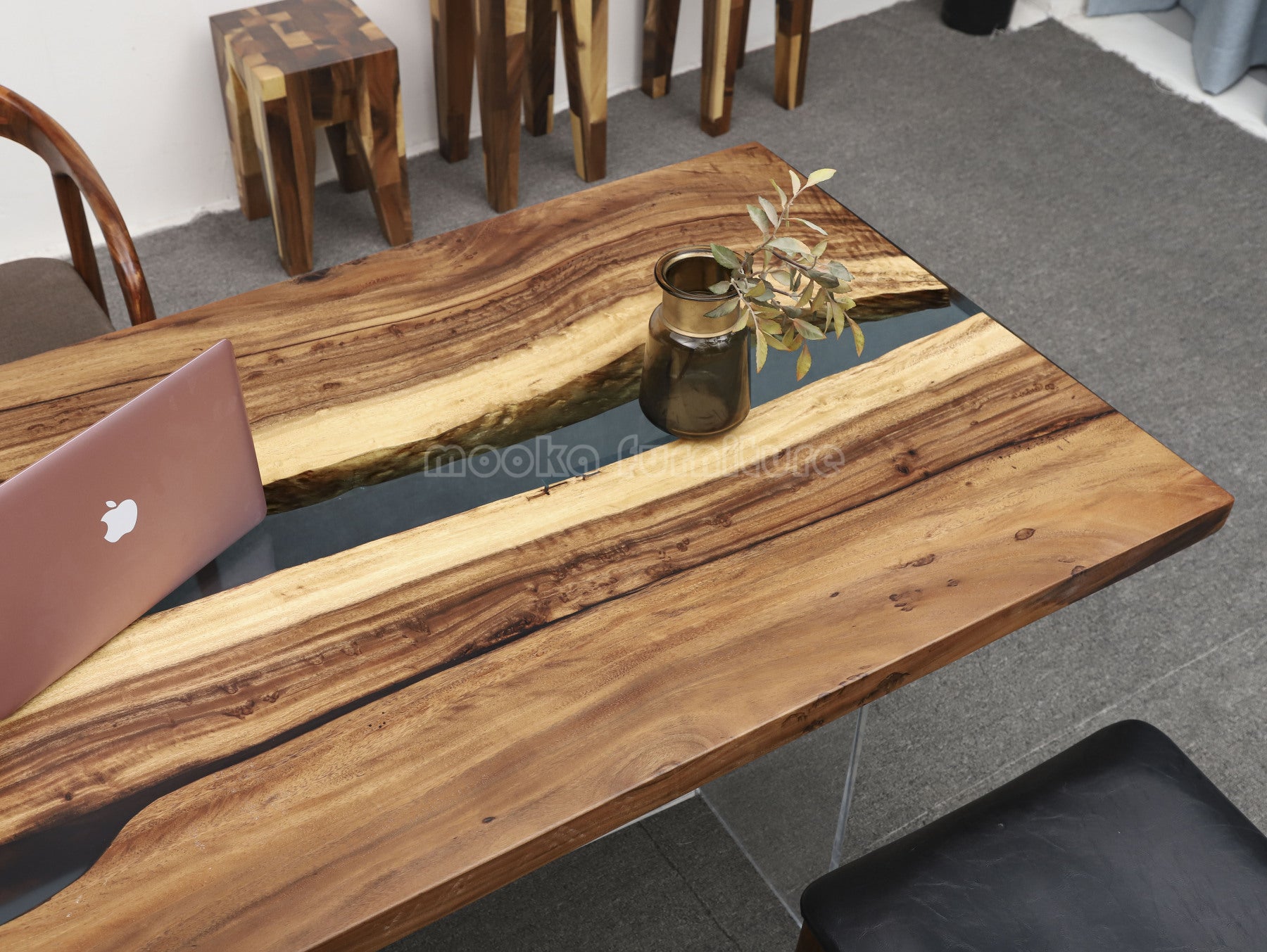 Resin Wood Table - MOOKAFURNITURE