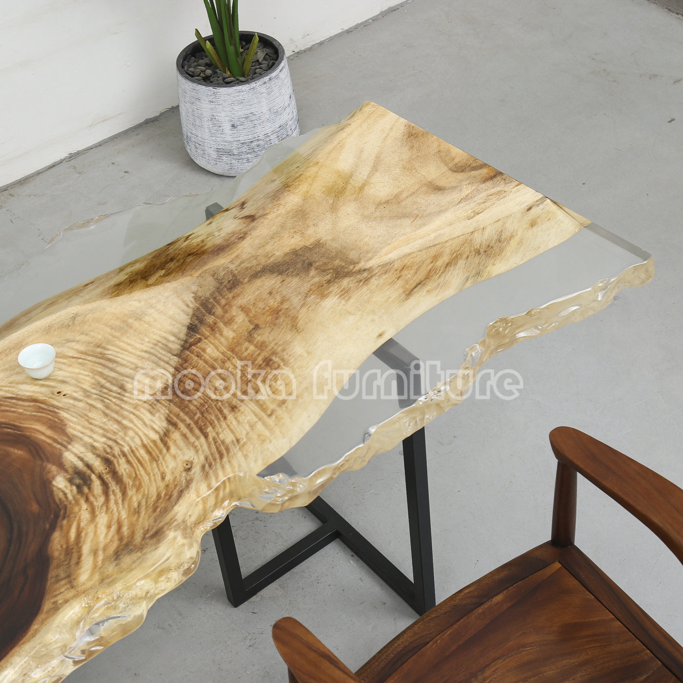 Resin Wood Dining Table - MOOKAFURNITURE